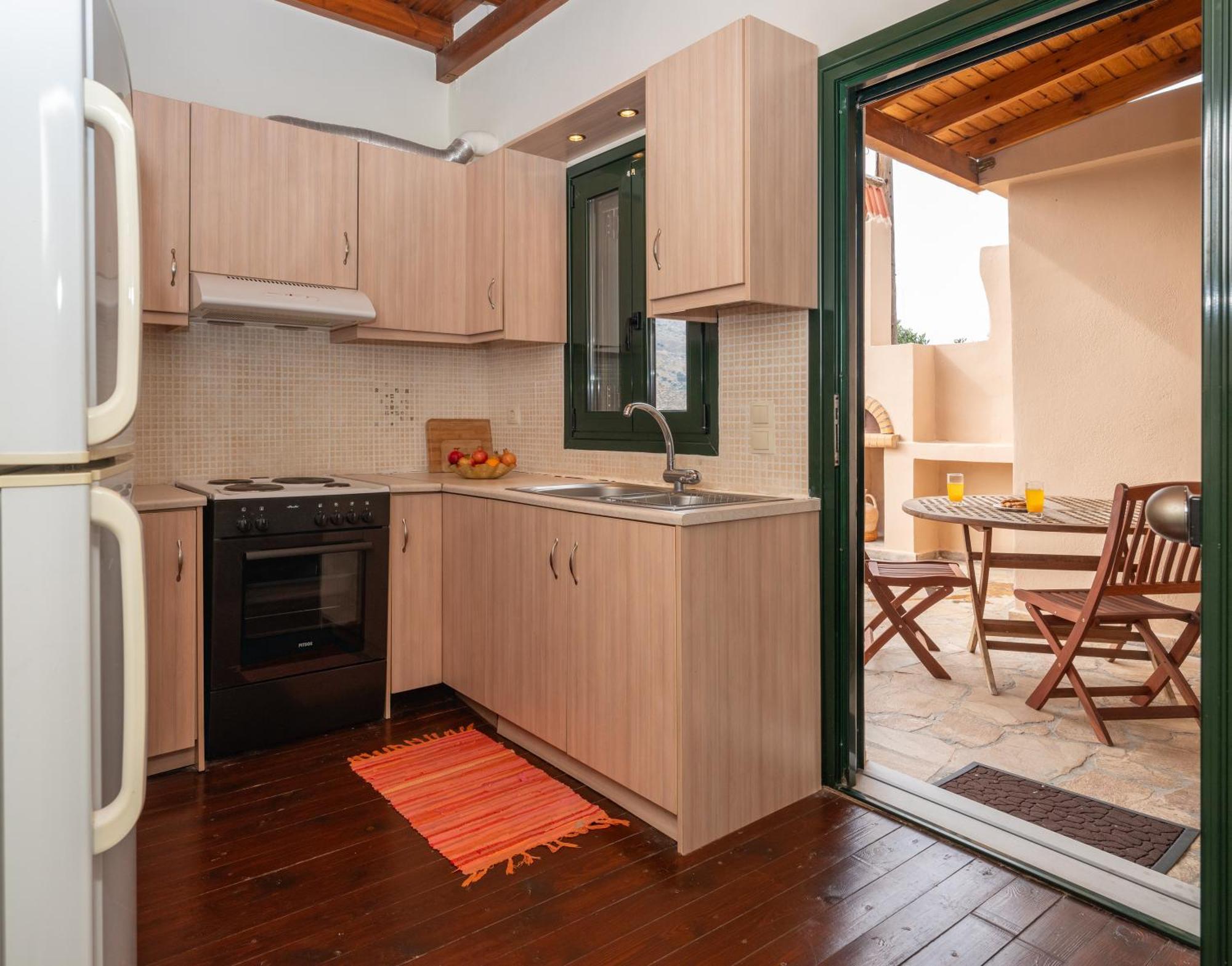 Ornus Traditional House Orne Экстерьер фото
